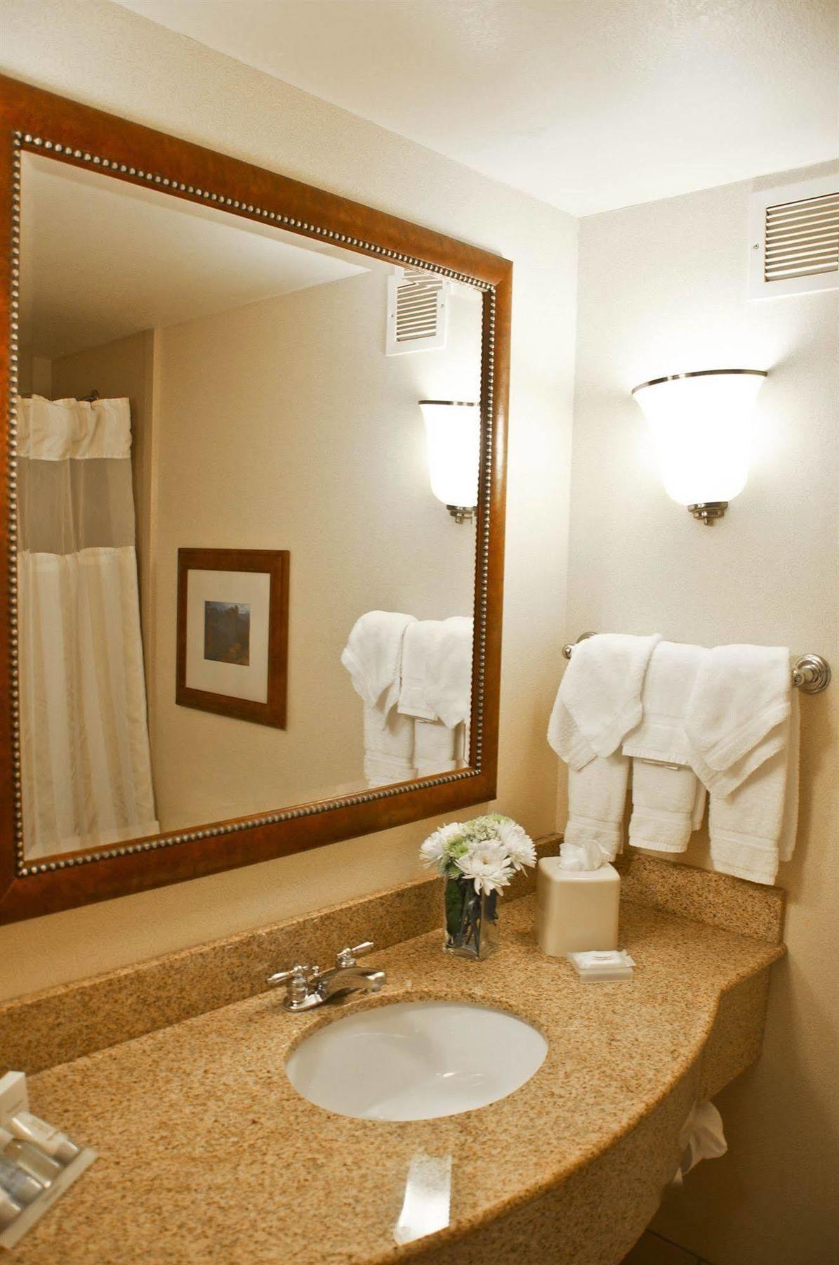 Hilton Garden Inn Salt Lake City/Лейтон Экстерьер фото